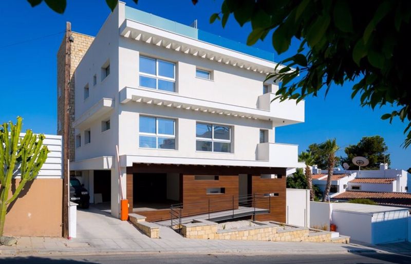 Apartment in Germasogeia - view 1