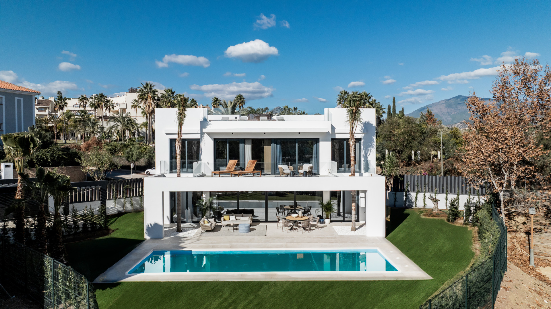 Villa in Atalaya Isdabe - view 1