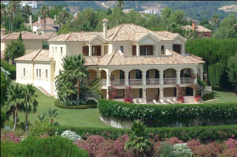 Villa in San Roque Club - view 1