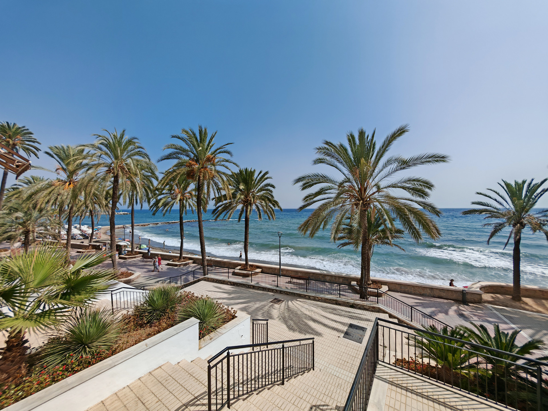 Apartment in Marbella - view 1