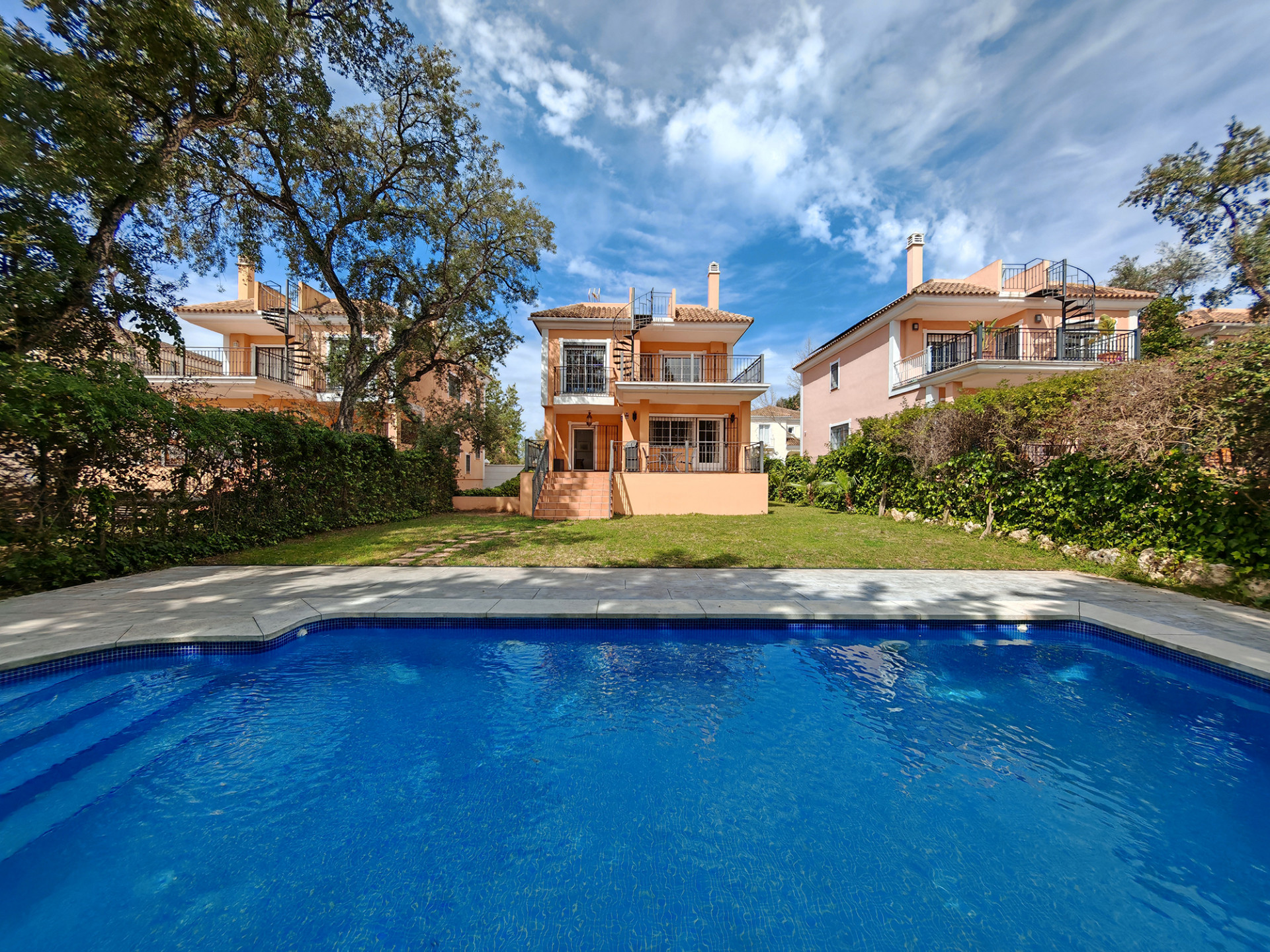 House in Marbella - view 1