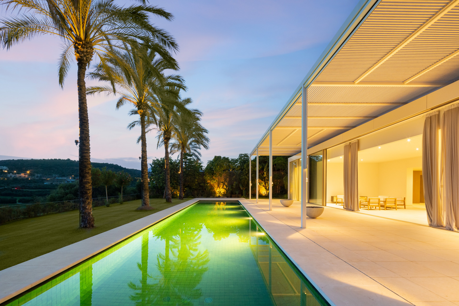Villa in Casares - view 1
