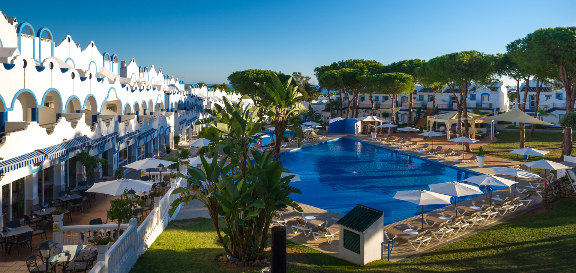 Apartment in Artola - view 1