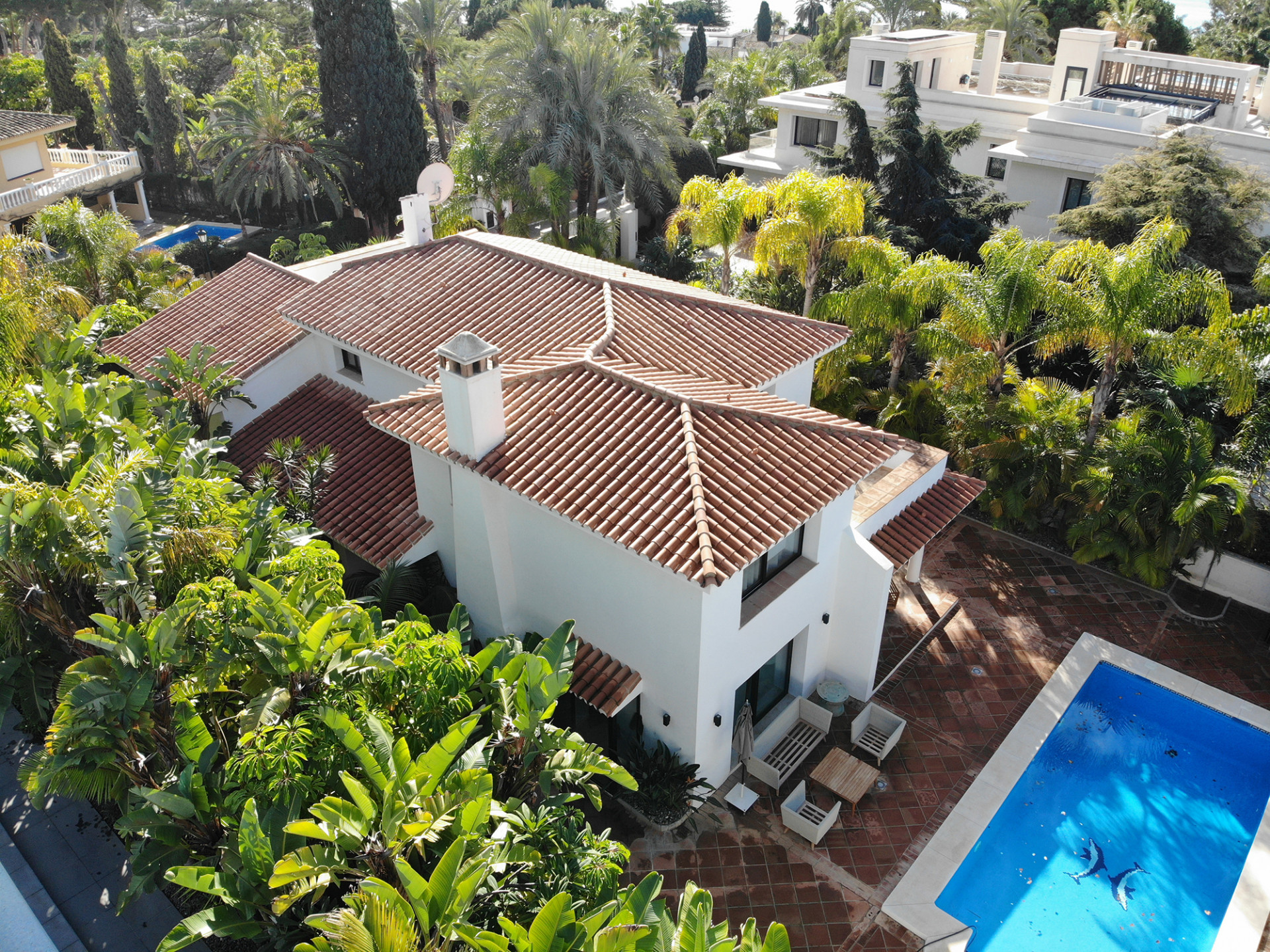 Villa in Marbella - view 1
