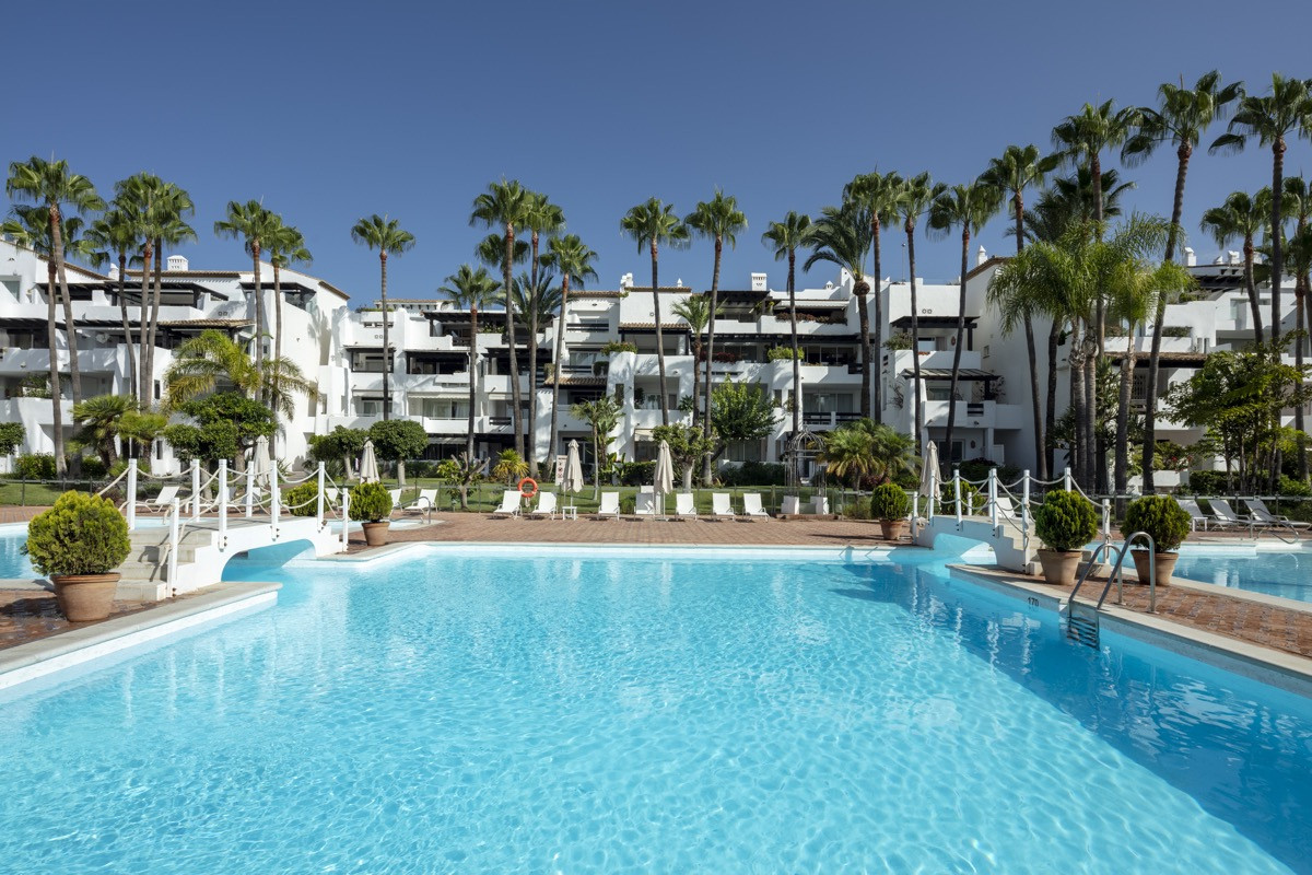 House in Marbella - view 1