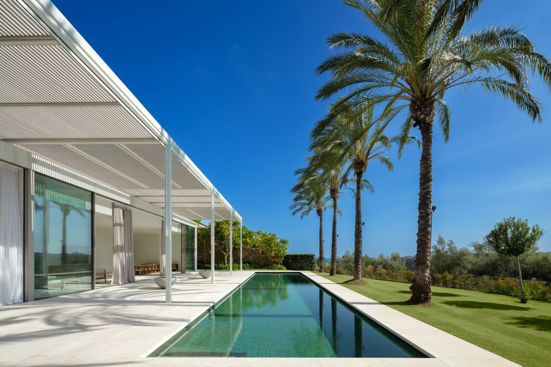 Villa in Malaga - view 1