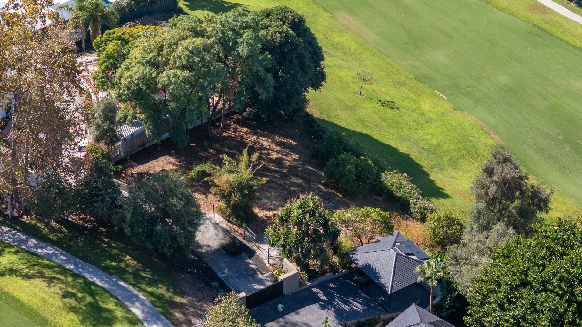 Land in Guadalmina - view 1