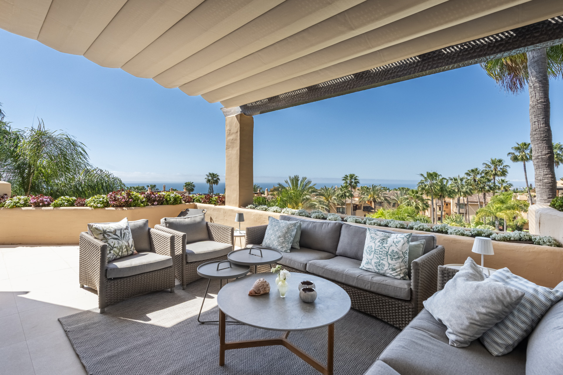 Penthouse in Marbella - view 1