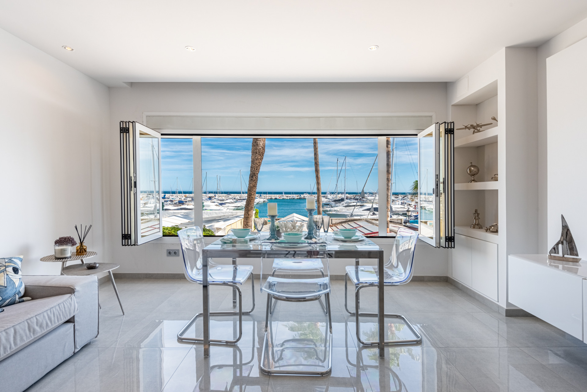 Apartment in Puerto Banus - view 1