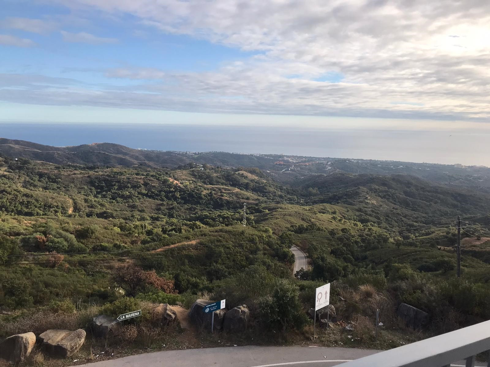 House in Marbella Del Este - view 1