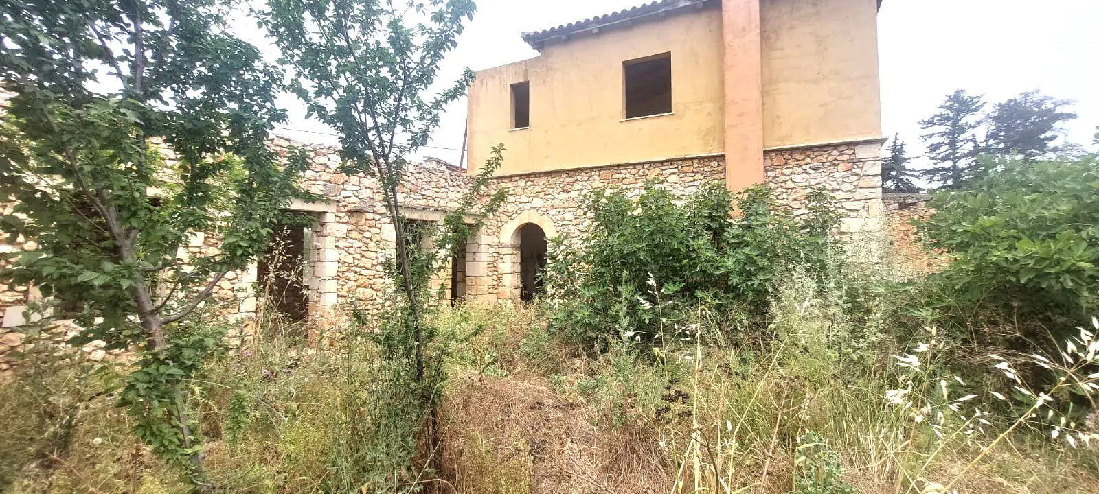 House in Likotinarea - view 1