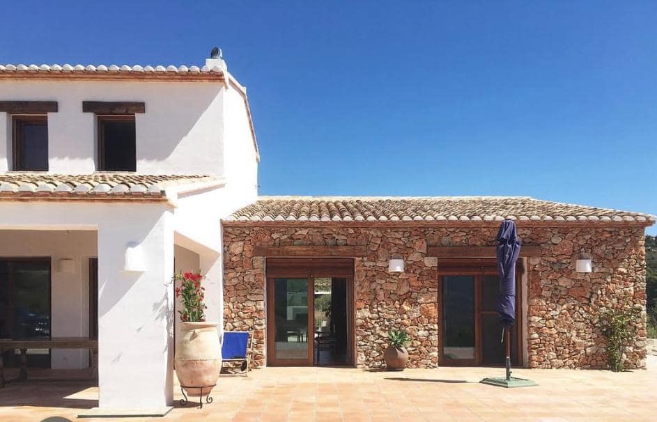 Villa in Sant Joan d'Alacant - view 1