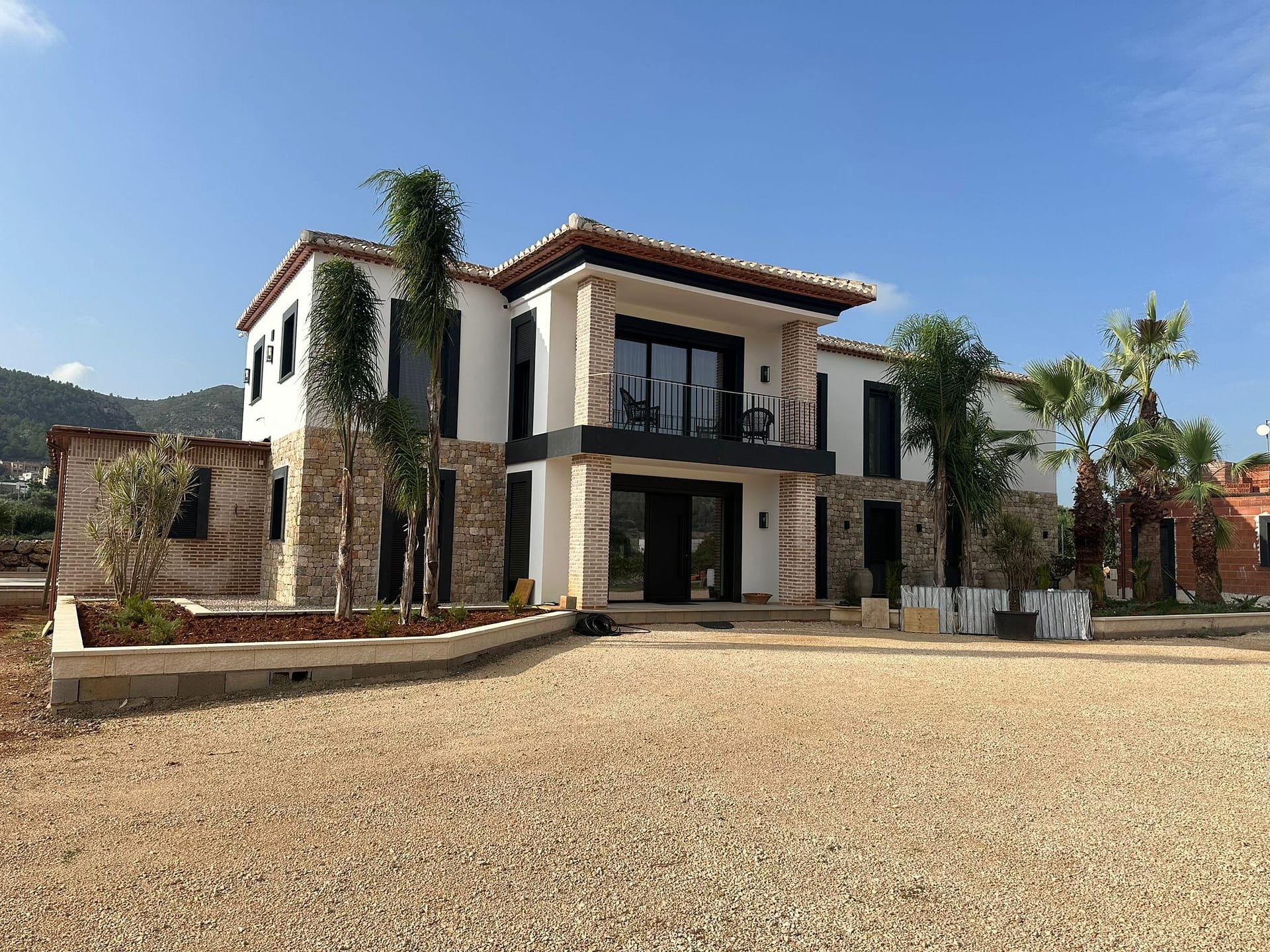 Villa in Alicante - view 1