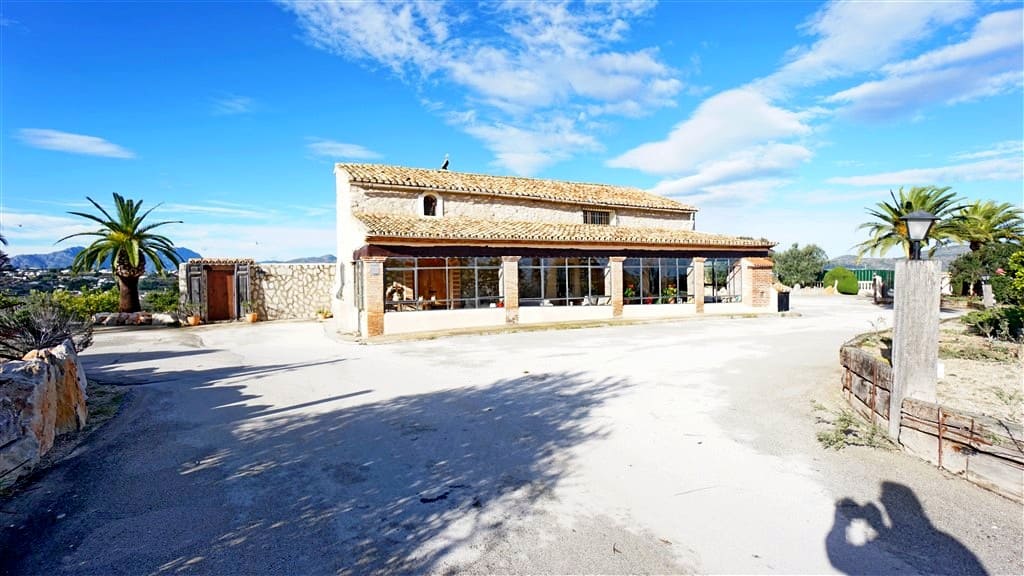 Farm, Ranch or Equestrian in Sant Joan d'Alacant - view 1