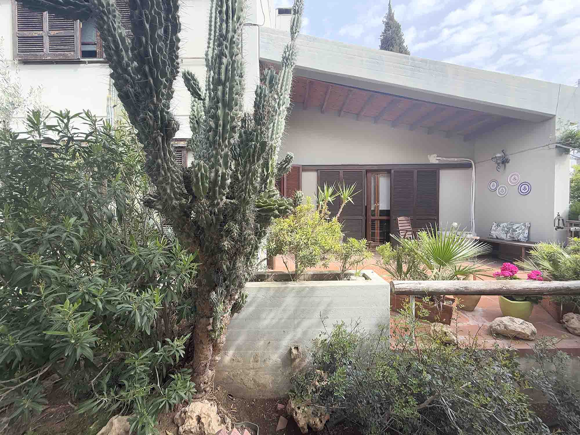 House in Agios Dometios - view 1