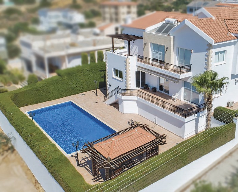 House in Agios Athanasios - view 1