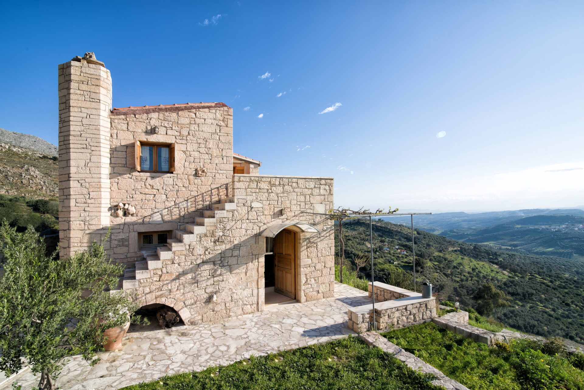 Villa in Loutrakion - view 1