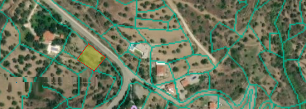 House in Ora - view 1