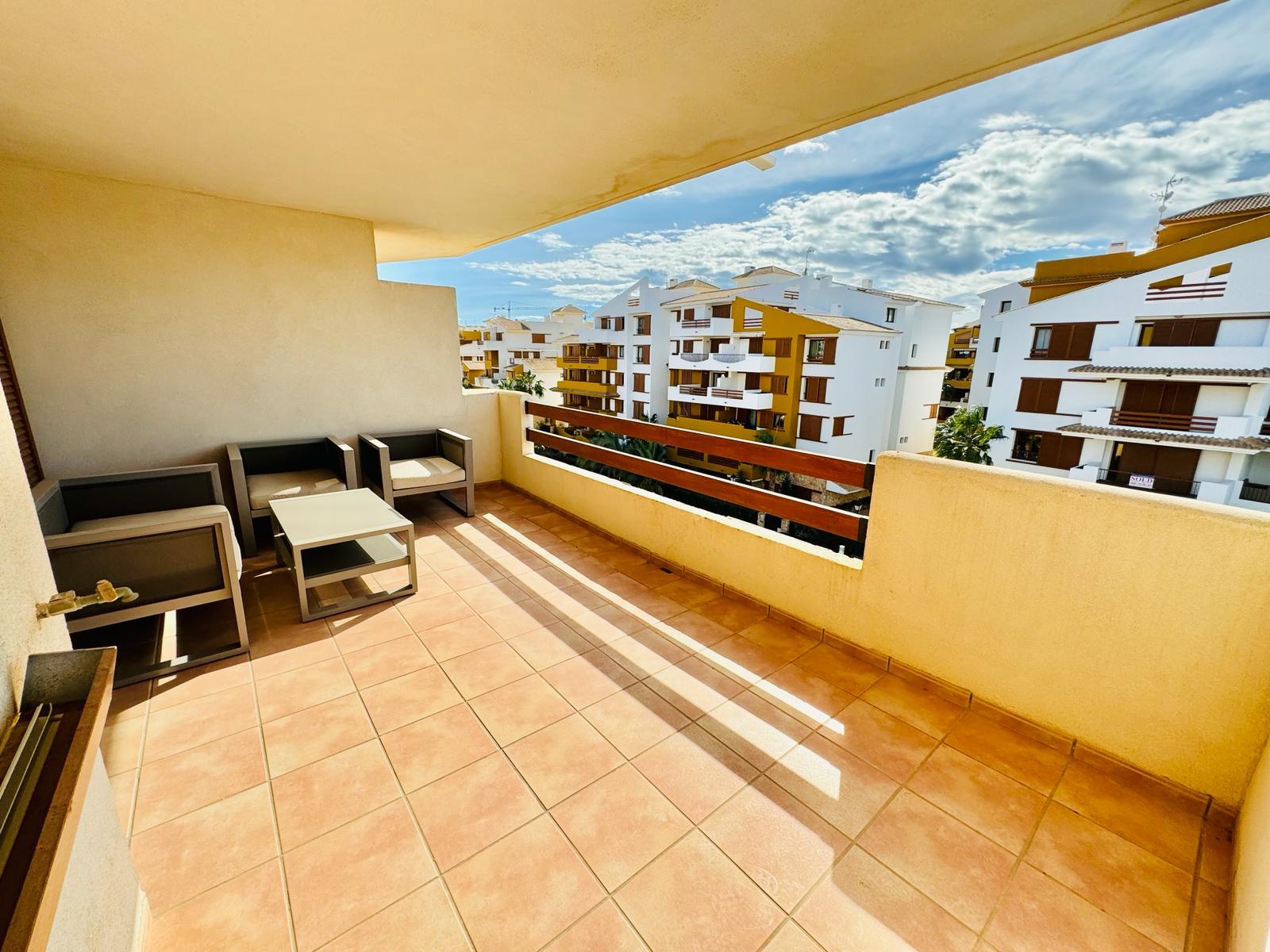 Apartment in Alicante - view 1