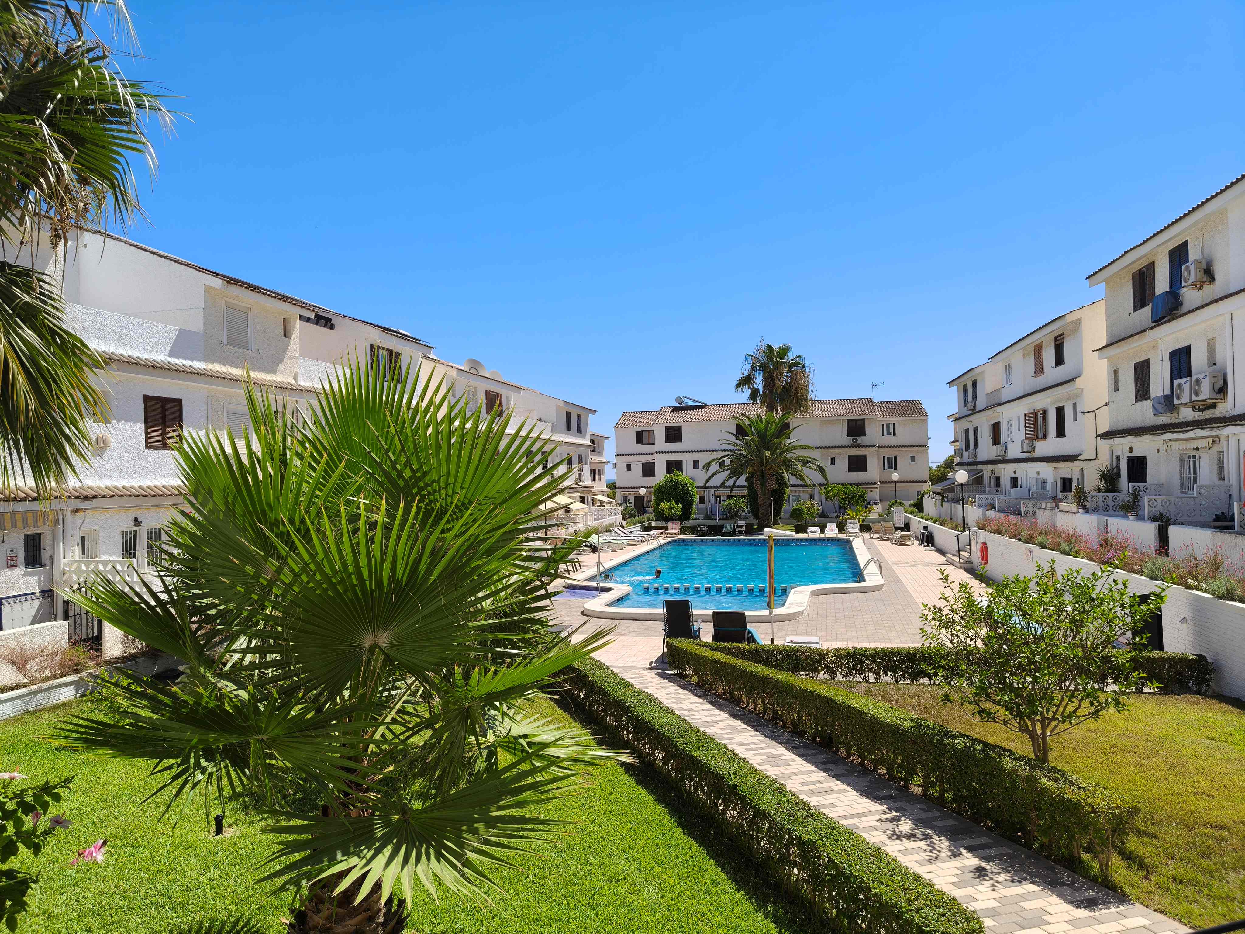 Villa in Playa Flamenca - view 1