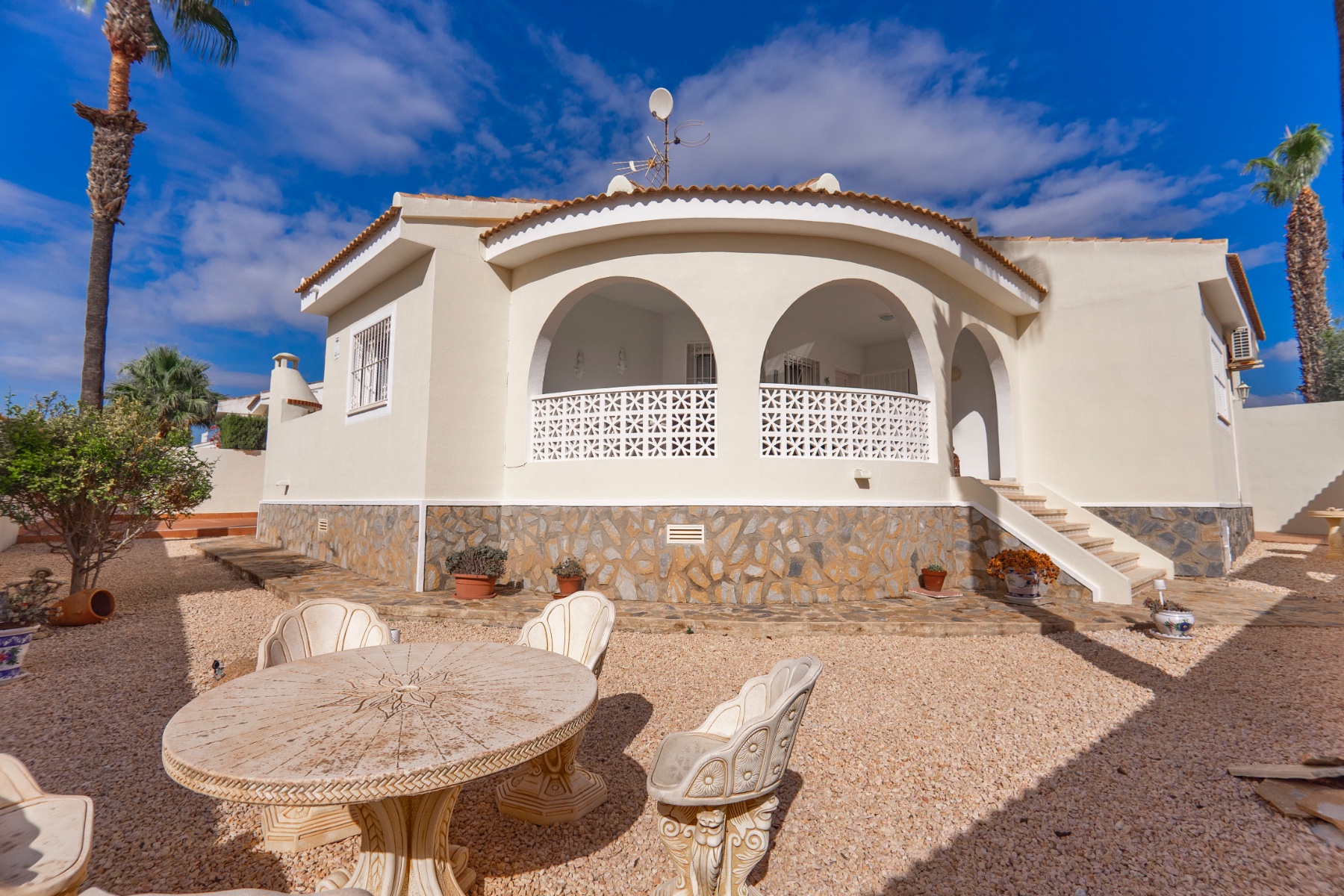 Villa in Ciudad Quesada - view 1