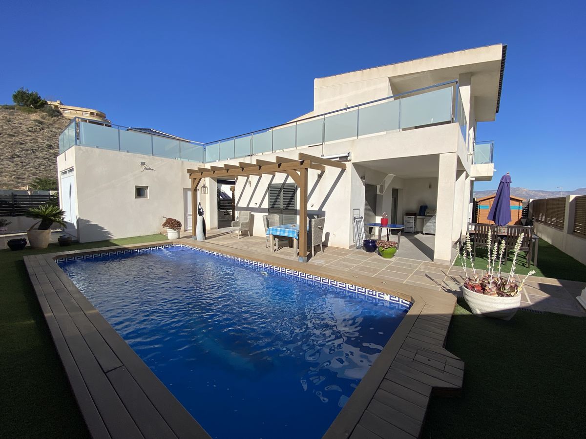 House in Cox - view 1