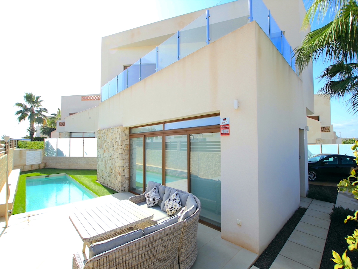 House in Benijofar - view 1