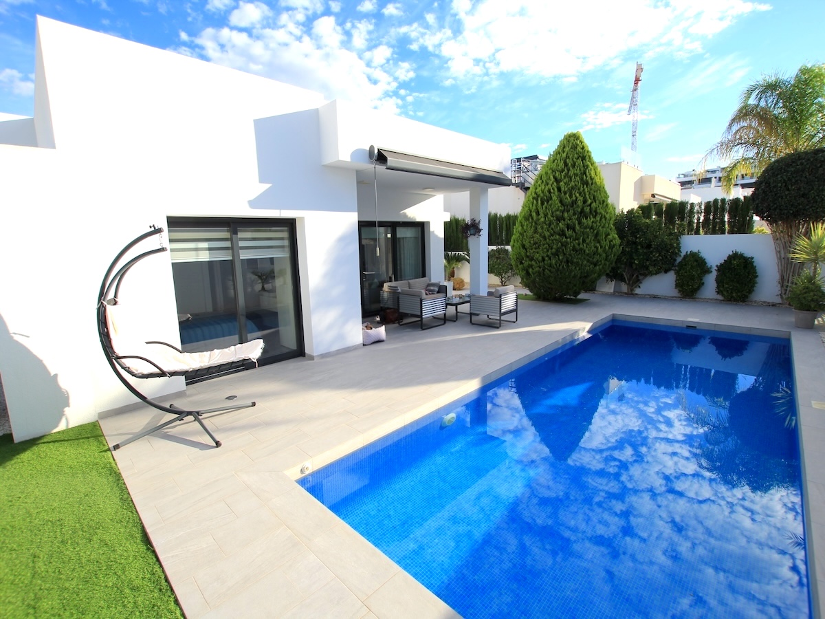 Villa in Benijofar - view 1