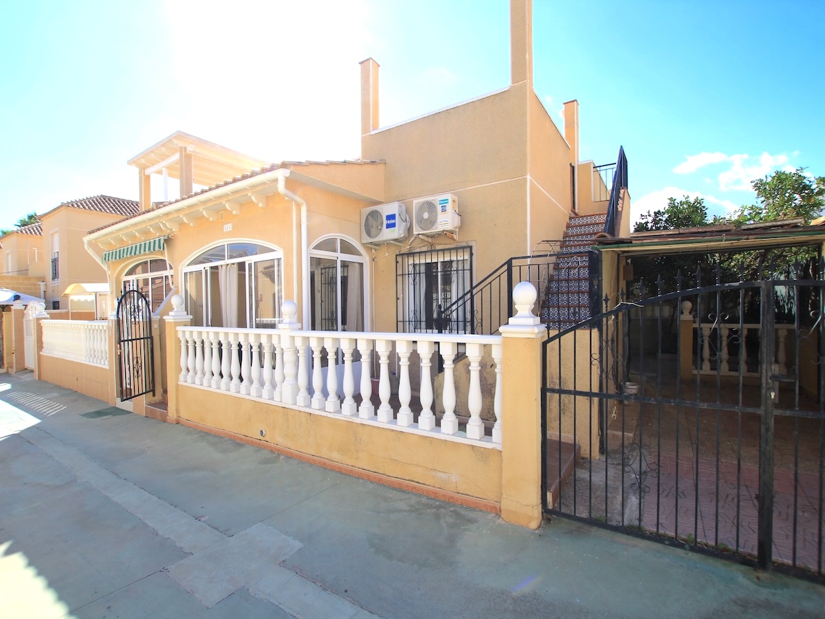 House in Torrevieja - view 1
