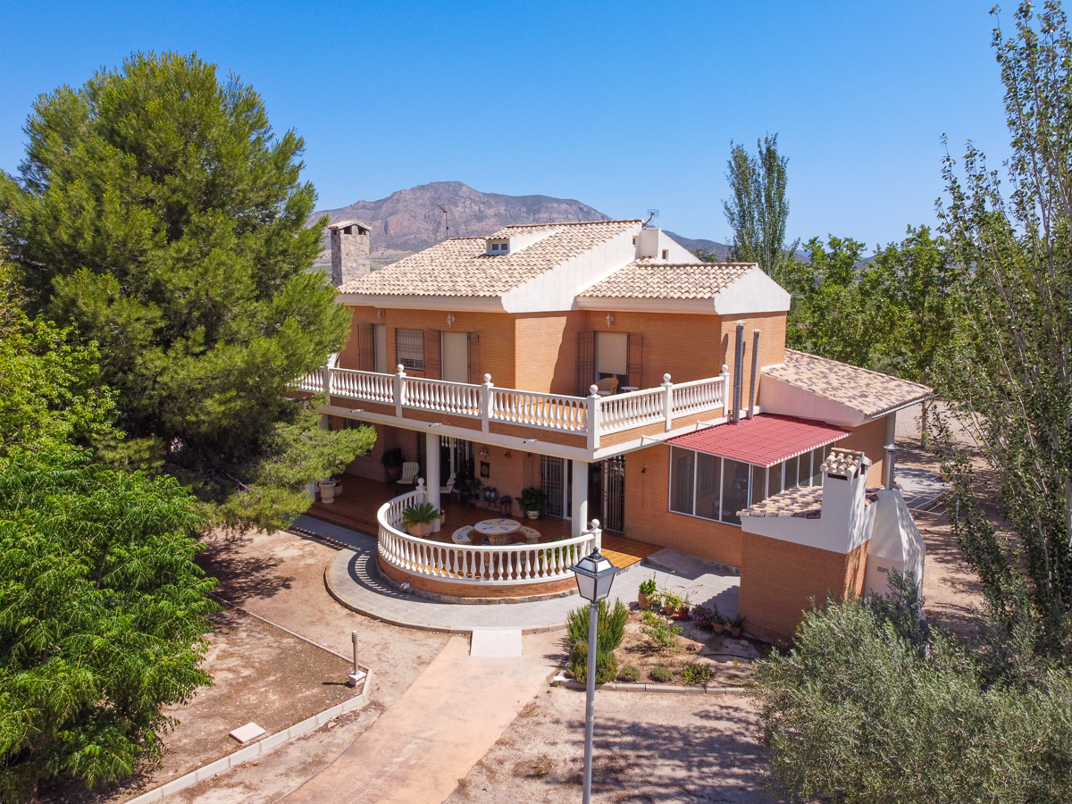 Villa in Murcia - view 1