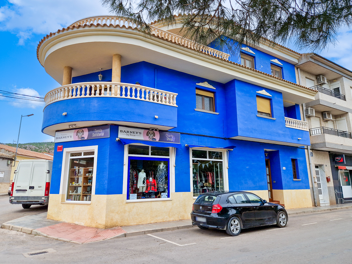 House in Pinoso - view 1