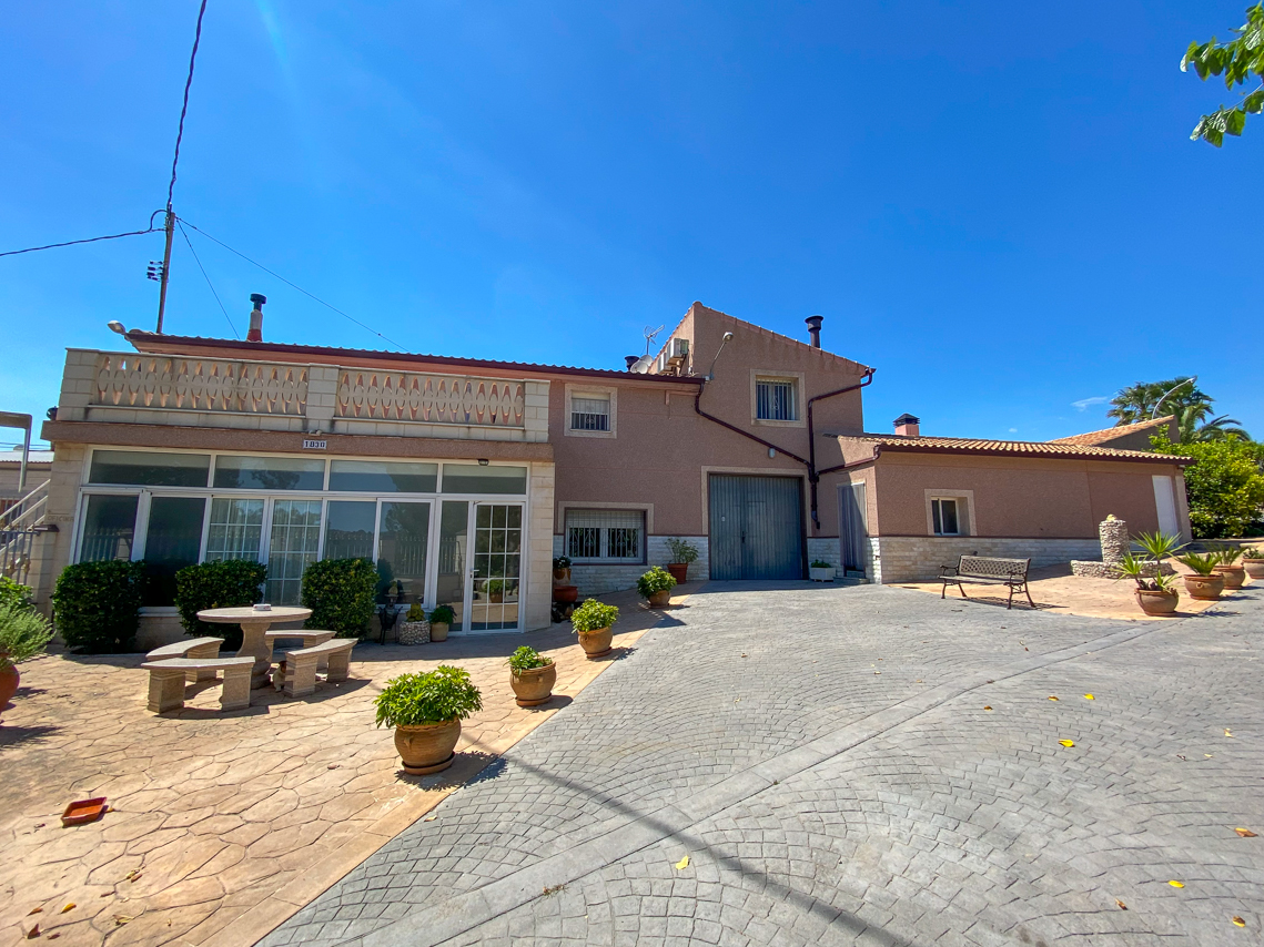 House in Monovar - view 1