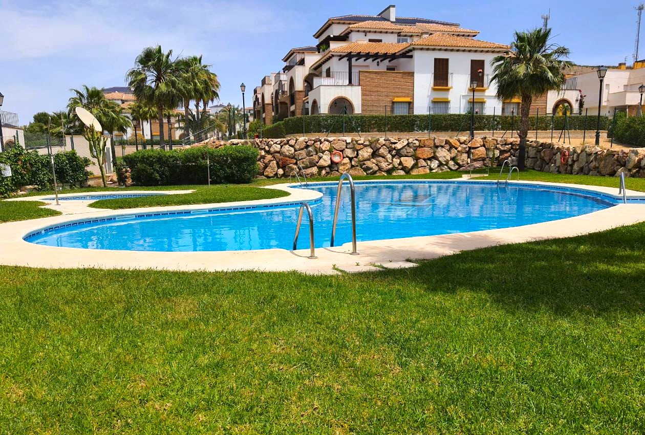 Apartment in Almeria - view 1