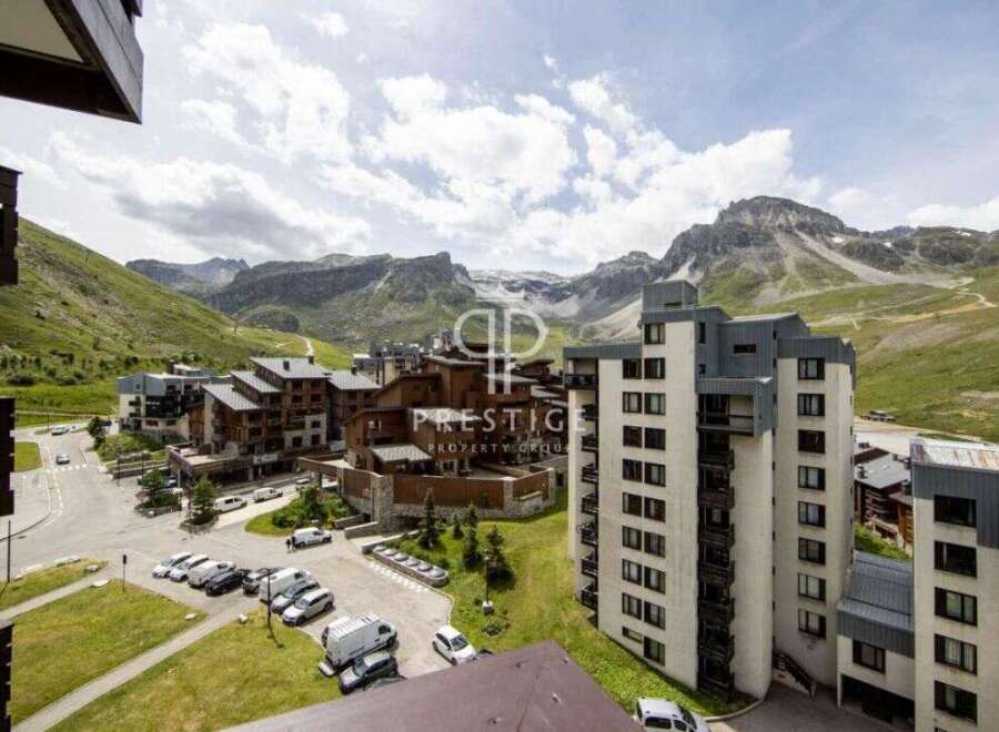 House in Tignes - view 1
