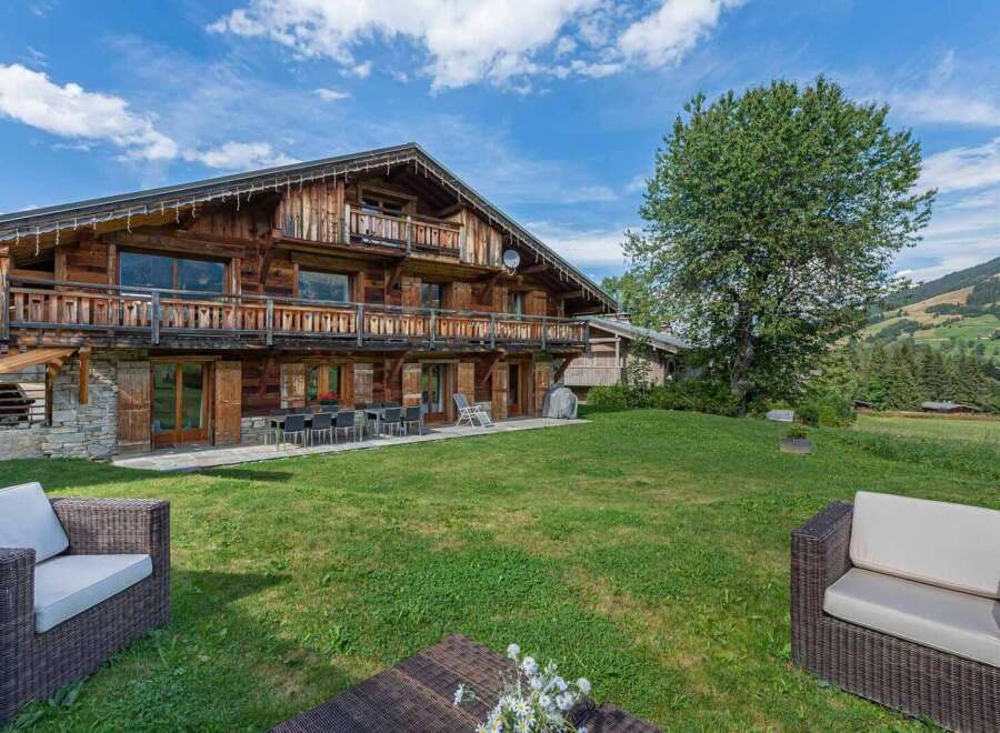 Chalet in Le Planellet - view 1