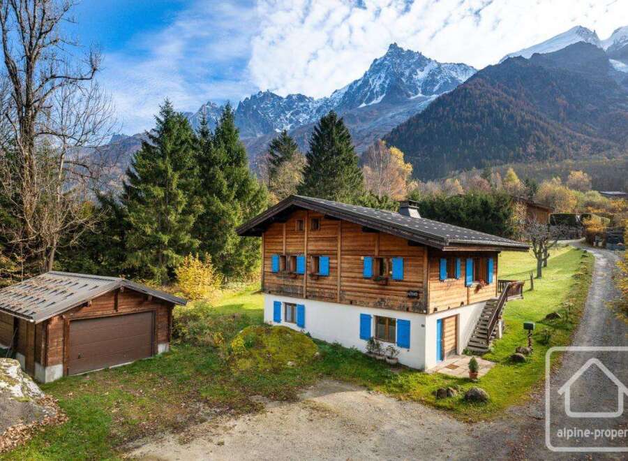 House in Les Houches - view 1