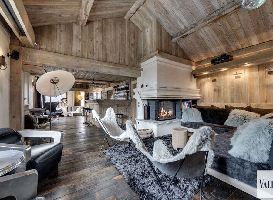 Chalet in Val-d'Isere - view 1