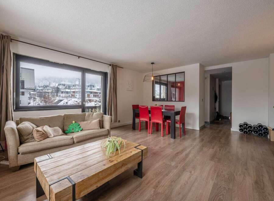 Apartment in Chamonix-Mont-Blanc - view 1