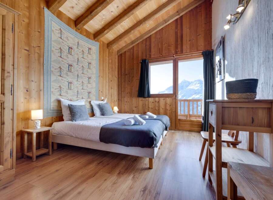 Apartment in Montvalezan - view 1