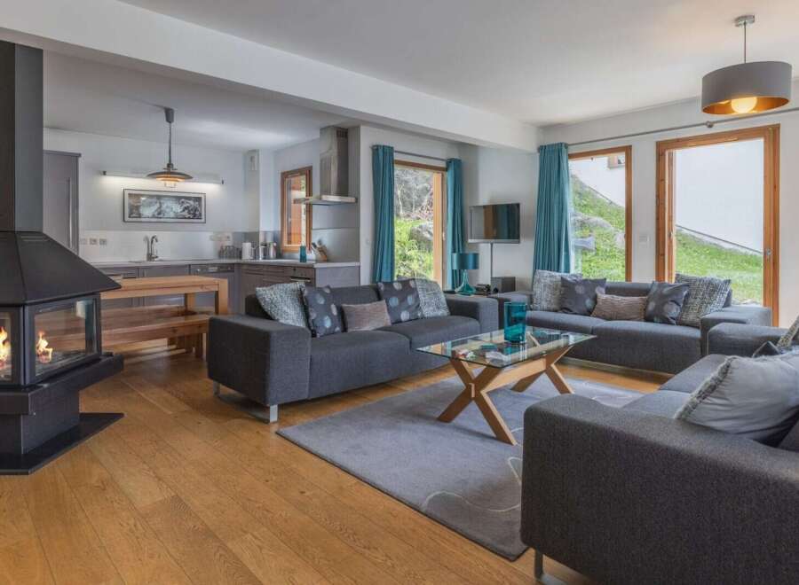 House in Saint-Martin-de-Belleville - view 1