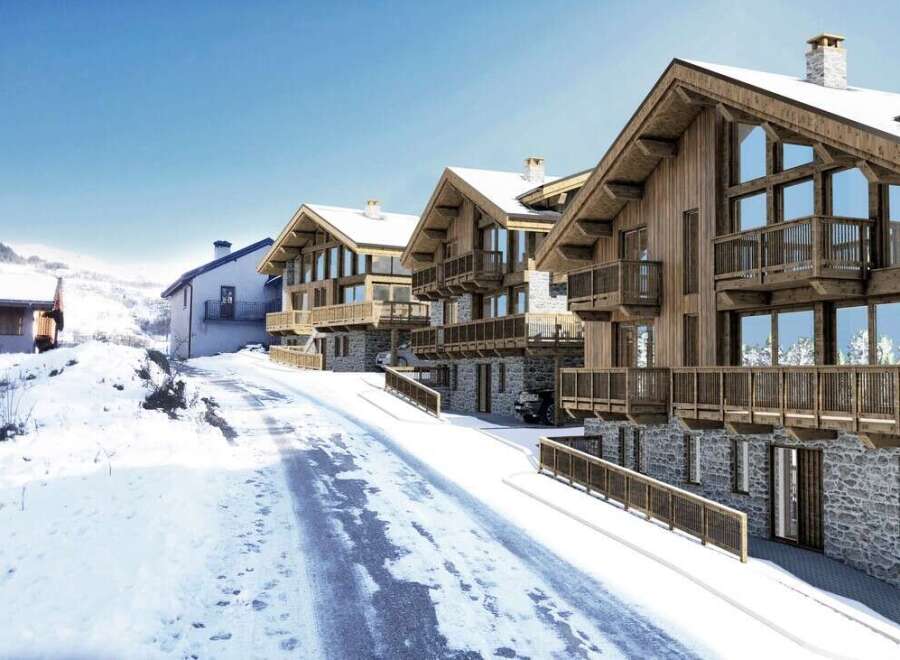 House in Les Belleville - view 1