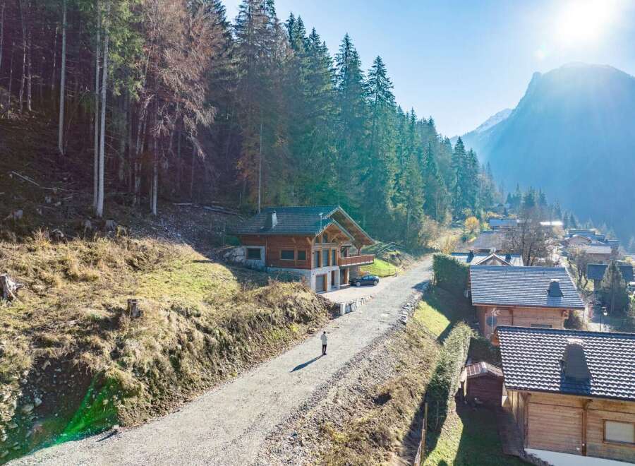 Land in Morzine - view 1