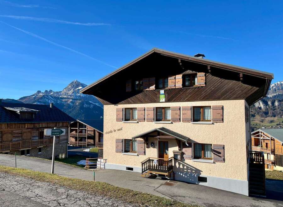 House in Crest-Voland - view 1