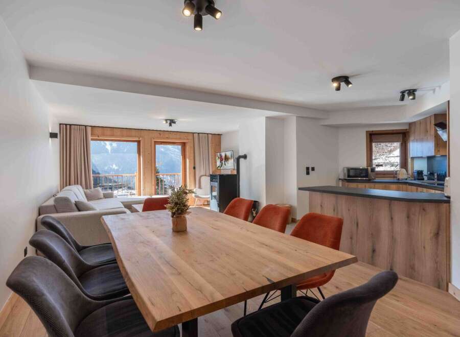 Apartment in Champagny-en-Vanoise - view 1