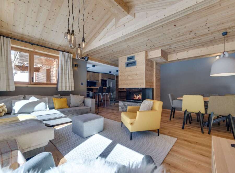 Apartment in Val-d'Isere - view 1