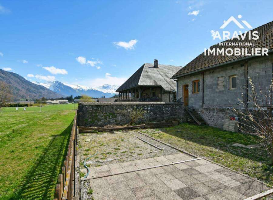 Villa in Taninges - view 1