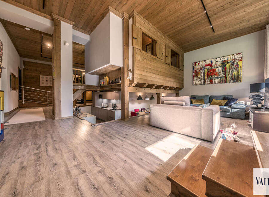 Apartment in Courchevel - view 1