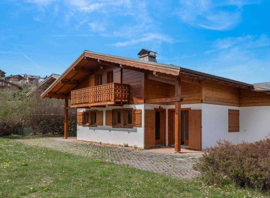 House in Combloux - view 1