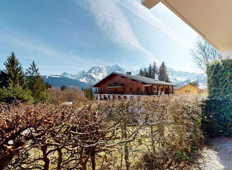 Apartment in Le Bettex - view 1