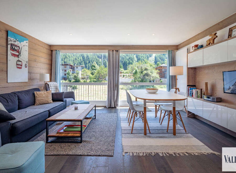 Apartment in Courchevel - view 1